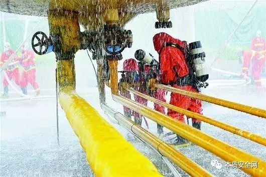 液氨储罐区安全措施_液氨储罐必须设置一些安全_液氨储罐储存安全要求有哪些